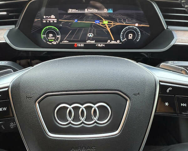 Серый Ауди E-Tron, объемом двигателя 0 л и пробегом 103 тыс. км за 31500 $, фото 27 на Automoto.ua