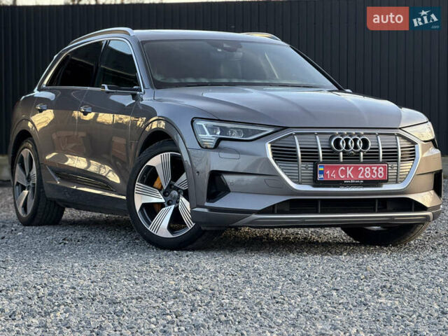 Серый Ауди E-Tron, объемом двигателя 0 л и пробегом 155 тыс. км за 27750 $, фото 6 на Automoto.ua