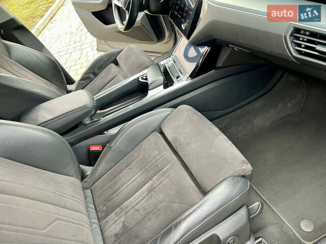 Серый Ауди E-Tron, объемом двигателя 0 л и пробегом 160 тыс. км за 23300 $, фото 11 на Automoto.ua