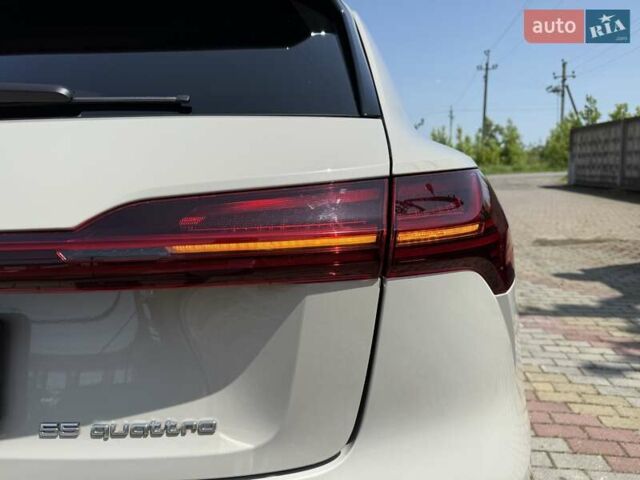 Сірий Ауді E-Tron, об'ємом двигуна 0 л та пробігом 88 тис. км за 34900 $, фото 19 на Automoto.ua