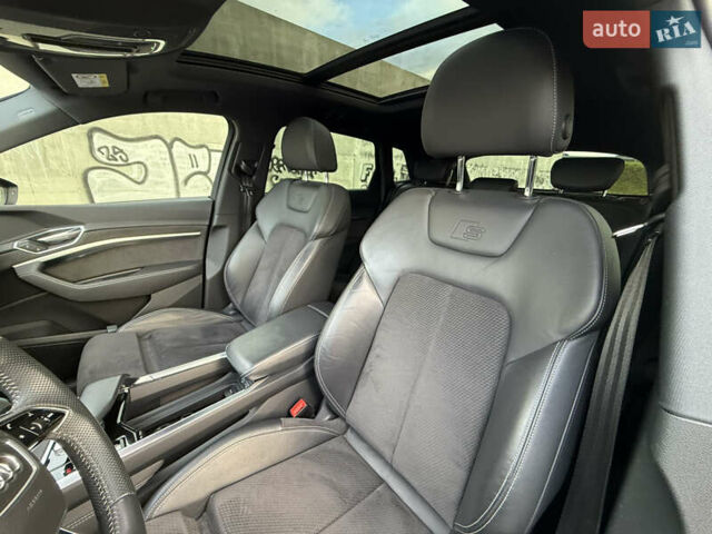 Сірий Ауді E-Tron, об'ємом двигуна 0 л та пробігом 190 тис. км за 26900 $, фото 43 на Automoto.ua