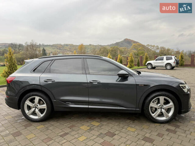 Серый Ауди E-Tron, объемом двигателя 0 л и пробегом 180 тыс. км за 26900 $, фото 3 на Automoto.ua