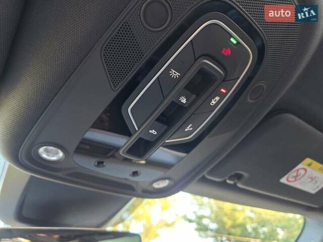 Серый Ауди E-Tron, объемом двигателя 0 л и пробегом 172 тыс. км за 30999 $, фото 40 на Automoto.ua