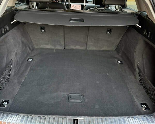 Серый Ауди E-Tron, объемом двигателя 0 л и пробегом 103 тыс. км за 31500 $, фото 33 на Automoto.ua