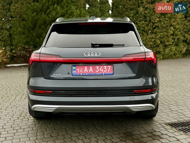 Сірий Ауді E-Tron, об'ємом двигуна 0 л та пробігом 59 тис. км за 30500 $, фото 9 на Automoto.ua