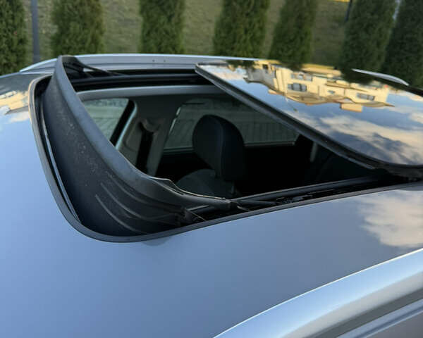 Серый Ауди E-Tron, объемом двигателя 0 л и пробегом 121 тыс. км за 27699 $, фото 21 на Automoto.ua