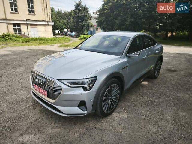 Серый Ауди E-Tron, объемом двигателя 0 л и пробегом 70 тыс. км за 34500 $, фото 4 на Automoto.ua