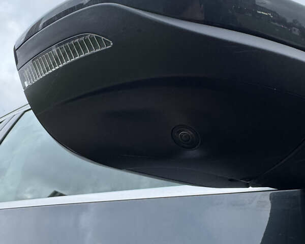 Сірий Ауді E-Tron, об'ємом двигуна 0 л та пробігом 108 тис. км за 25900 $, фото 22 на Automoto.ua