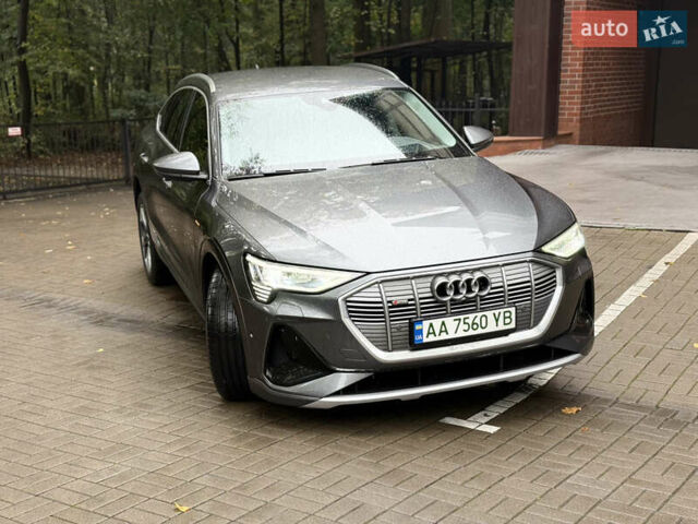 Ауди E-Tron 2020 в Киеве на Automoto.ua Серый Ауди E-Tron, объемом двигателя 0 л и пробегом 71 тыс. км за 35300 $, фото 8 на Automoto.ua