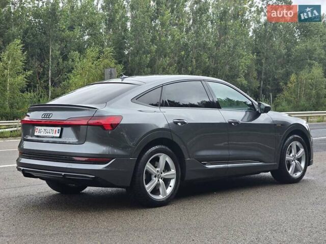 Серый Ауди E-Tron, объемом двигателя 0 л и пробегом 71 тыс. км за 33999 $, фото 1 на Automoto.ua