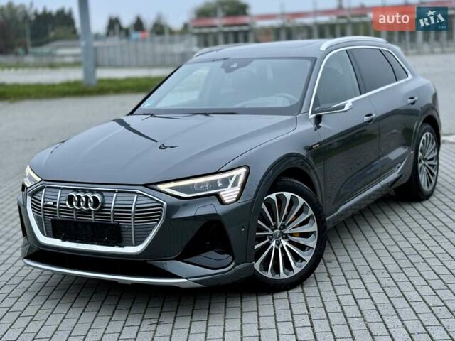 Серый Ауди E-Tron, объемом двигателя 0 л и пробегом 29 тыс. км за 38300 $, фото 3 на Automoto.ua