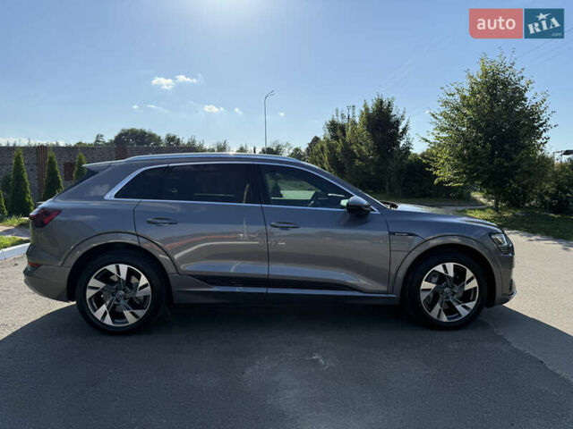 Сірий Ауді E-Tron, об'ємом двигуна 0 л та пробігом 65 тис. км за 39990 $, фото 15 на Automoto.ua