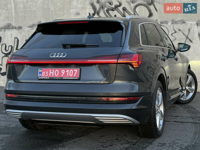 Ауді E-Tron 2020 у Львові на Automoto.ua Сірий Ауді E-Tron, об'ємом двигуна 0 л та пробігом 81 тис. км за 34920 $, фото 21 на Automoto.ua
