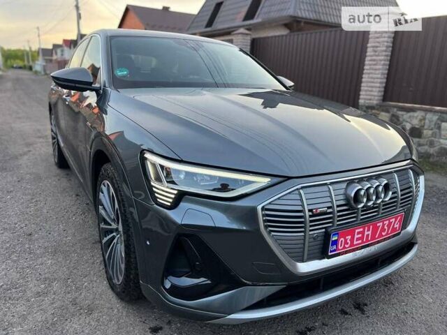 Сірий Ауді E-Tron, об'ємом двигуна 0 л та пробігом 56 тис. км за 45000 $, фото 7 на Automoto.ua