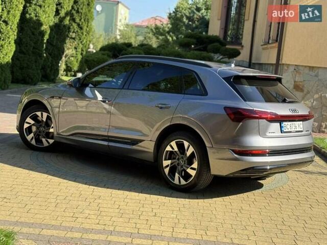 Сірий Ауді E-Tron, об'ємом двигуна 0 л та пробігом 100 тис. км за 26500 $, фото 7 на Automoto.ua