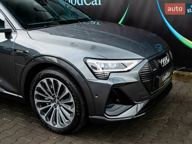 Сірий Ауді E-Tron, об'ємом двигуна 0 л та пробігом 82 тис. км за 39888 $, фото 21 на Automoto.ua