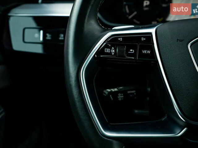 Сірий Ауді E-Tron, об'ємом двигуна 0 л та пробігом 82 тис. км за 39888 $, фото 87 на Automoto.ua