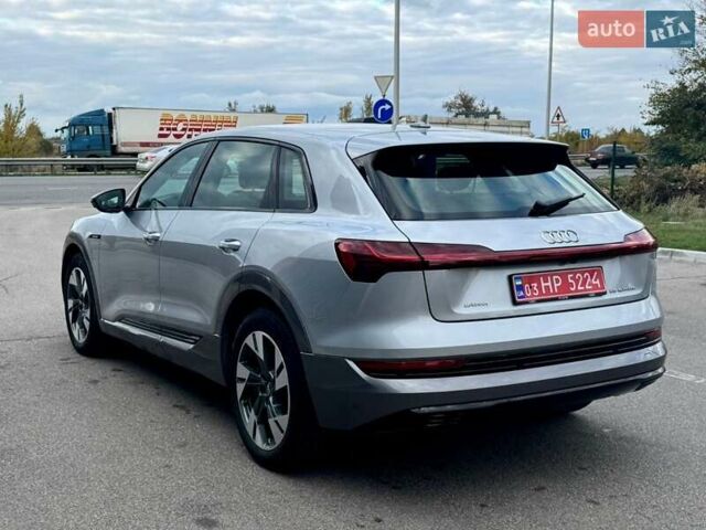 Ауди E-Tron 2020 в Киеве на Automoto.ua Серый Ауди E-Tron, объемом двигателя 0 л и пробегом 140 тыс. км за 29500 $, фото 5 на Automoto.ua