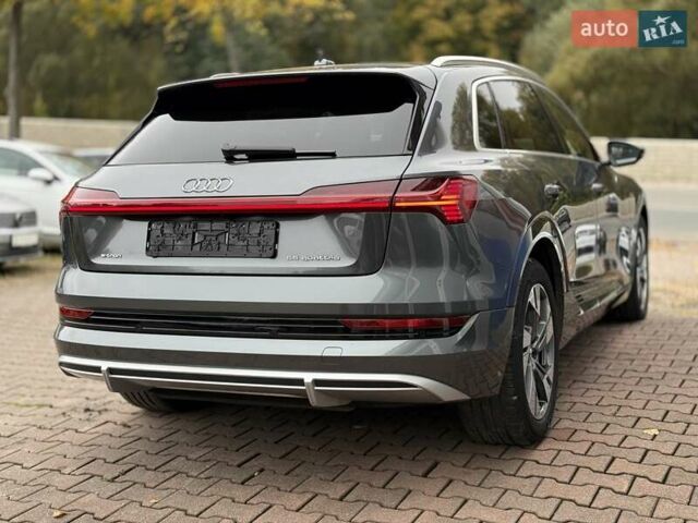 Сірий Ауді E-Tron, об'ємом двигуна 0 л та пробігом 77 тис. км за 37000 $, фото 2 на Automoto.ua