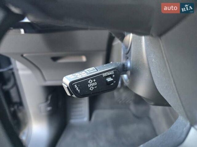 Сірий Ауді E-Tron, об'ємом двигуна 0 л та пробігом 67 тис. км за 37999 $, фото 47 на Automoto.ua