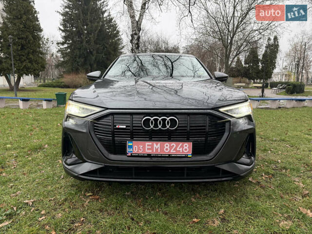 Сірий Ауді E-Tron, об'ємом двигуна 0 л та пробігом 53 тис. км за 34000 $, фото 2 на Automoto.ua