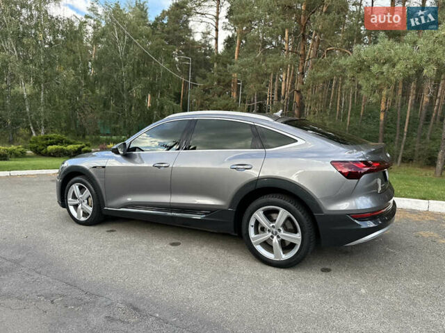 Серый Ауди E-Tron, объемом двигателя 0 л и пробегом 85 тыс. км за 33000 $, фото 8 на Automoto.ua