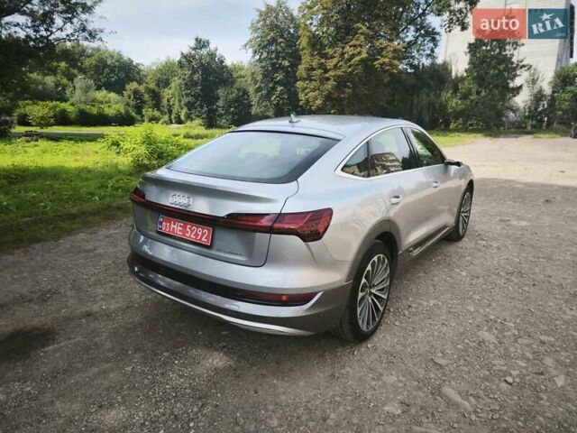 Серый Ауди E-Tron, объемом двигателя 0 л и пробегом 70 тыс. км за 34500 $, фото 9 на Automoto.ua