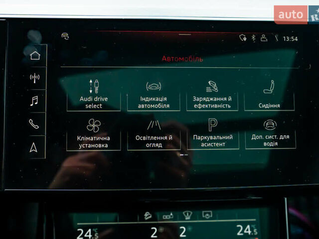 Сірий Ауді E-Tron, об'ємом двигуна 0 л та пробігом 82 тис. км за 39888 $, фото 103 на Automoto.ua