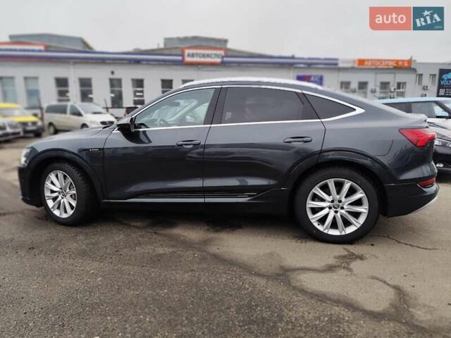 Серый Ауди E-Tron, объемом двигателя 0 л и пробегом 169 тыс. км за 33999 $, фото 24 на Automoto.ua