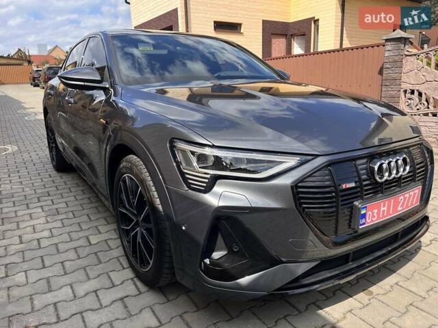 Серый Ауди E-Tron, объемом двигателя 0 л и пробегом 54 тыс. км за 35000 $, фото 3 на Automoto.ua