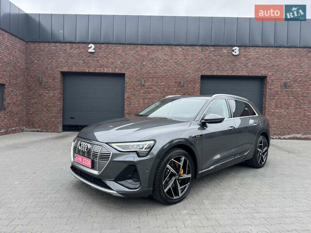 Серый Ауди E-Tron, объемом двигателя 0 л и пробегом 110 тыс. км за 29500 $, фото 11 на Automoto.ua