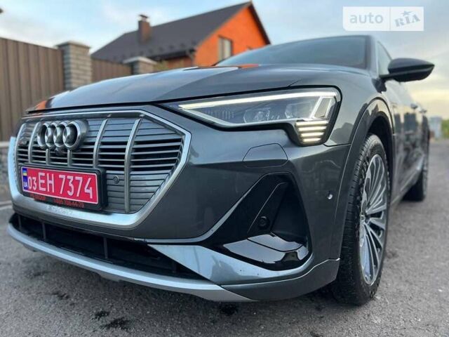 Сірий Ауді E-Tron, об'ємом двигуна 0 л та пробігом 56 тис. км за 45000 $, фото 28 на Automoto.ua