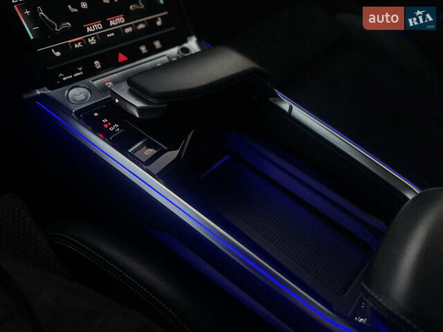 Сірий Ауді E-Tron, об'ємом двигуна 0 л та пробігом 140 тис. км за 37000 $, фото 45 на Automoto.ua