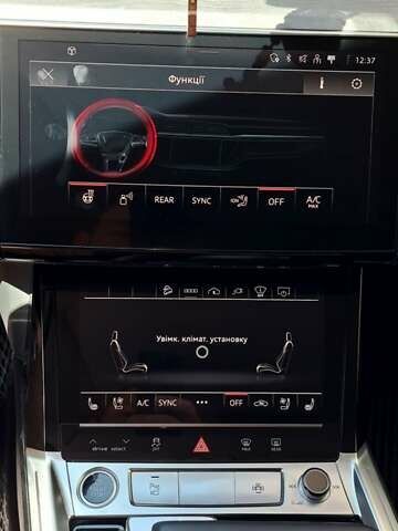 Серый Ауди E-Tron, объемом двигателя 0 л и пробегом 41 тыс. км за 37500 $, фото 42 на Automoto.ua