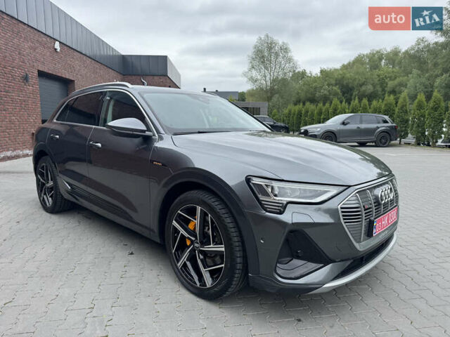 Серый Ауди E-Tron, объемом двигателя 0 л и пробегом 110 тыс. км за 29500 $, фото 7 на Automoto.ua