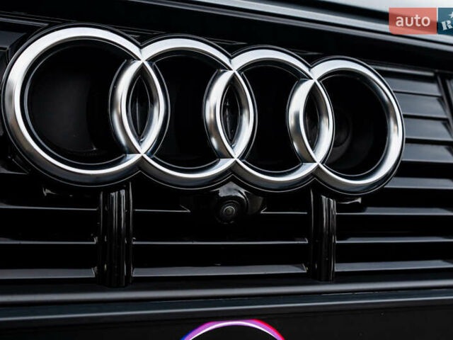 Сірий Ауді E-Tron, об'ємом двигуна 0 л та пробігом 82 тис. км за 39888 $, фото 9 на Automoto.ua