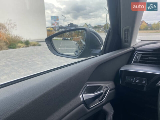 Ауди E-Tron 2020 в Луцке на Automoto.ua Серый Ауди E-Tron, объемом двигателя 0 л и пробегом 128 тыс. км за 25000 $, фото 44 на Automoto.ua