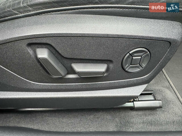 Серый Ауди E-Tron, объемом двигателя 0 л и пробегом 150 тыс. км за 23800 $, фото 30 на Automoto.ua