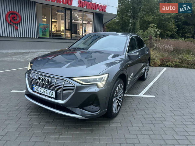 Ауди E-Tron 2020 в Хмельницком на Automoto.ua Серый Ауди E-Tron, объемом двигателя 0 л и пробегом 112 тыс. км за 37000 $, фото 2 на Automoto.ua