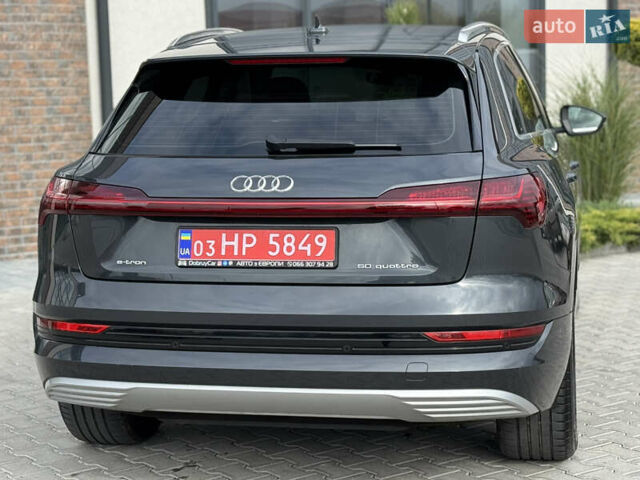 Ауди E-Tron 2020 в Тернополе на Automoto.ua Серый Ауди E-Tron, объемом двигателя 0 л и пробегом 126 тыс. км за 23900 $, фото 26 на Automoto.ua