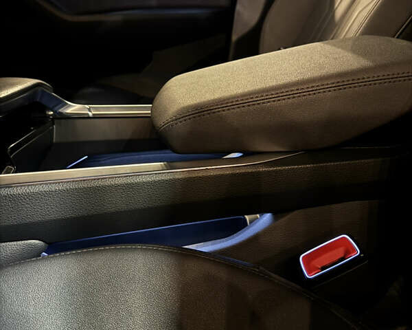 Сірий Ауді E-Tron, об'ємом двигуна 0 л та пробігом 108 тис. км за 25900 $, фото 24 на Automoto.ua