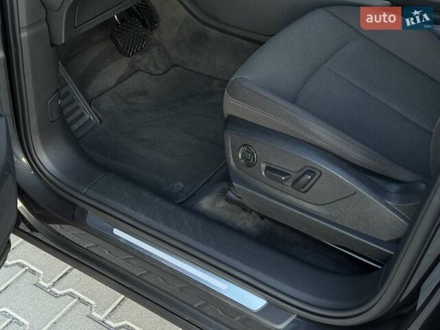 Серый Ауди E-Tron, объемом двигателя 0 л и пробегом 97 тыс. км за 21900 $, фото 42 на Automoto.ua