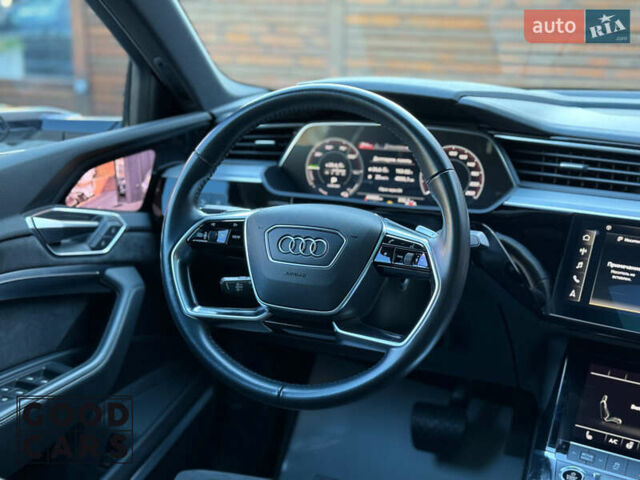 Ауді E-Tron 2020 у Одесі на Automoto.ua Сірий Ауді E-Tron, об'ємом двигуна 0 л та пробігом 43 тис. км за 34000 $, фото 21 на Automoto.ua