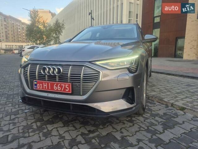 Ауди E-Tron 2020 в Хмельницком на Automoto.ua Серый Ауди E-Tron, объемом двигателя 0 л и пробегом 146 тыс. км за 22700 $, фото 22 на Automoto.ua