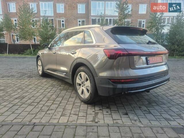 Ауди E-Tron 2020 в Хмельницком на Automoto.ua Серый Ауди E-Tron, объемом двигателя 0 л и пробегом 146 тыс. км за 22700 $, фото 9 на Automoto.ua
