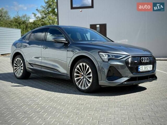 Сірий Ауді E-Tron, об'ємом двигуна 0 л та пробігом 54 тис. км за 47000 $, фото 5 на Automoto.ua