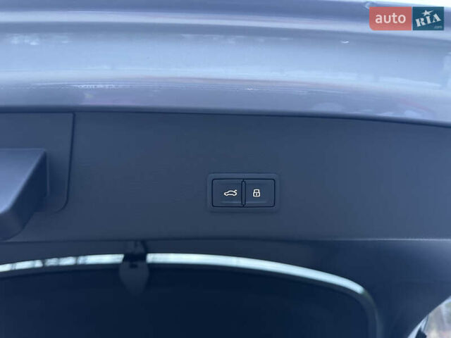 Серый Ауди E-Tron, объемом двигателя 0 л и пробегом 836 тыс. км за 34900 $, фото 13 на Automoto.ua