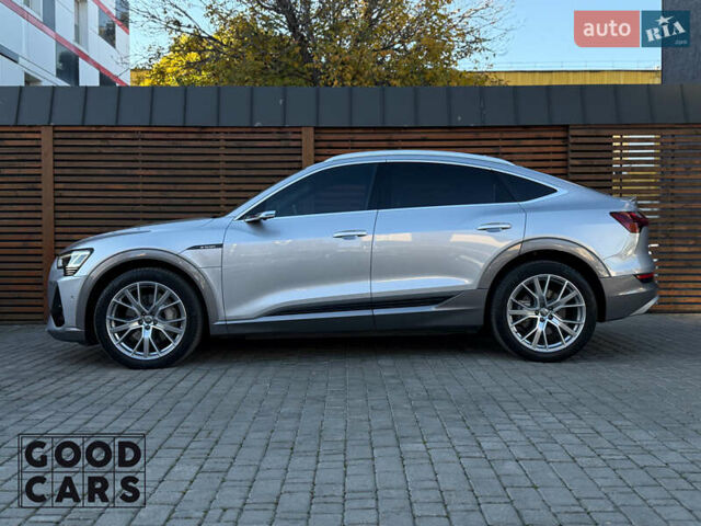 Ауді E-Tron 2020 у Одесі на Automoto.ua Сірий Ауді E-Tron, об'ємом двигуна 0 л та пробігом 43 тис. км за 34000 $, фото 3 на Automoto.ua