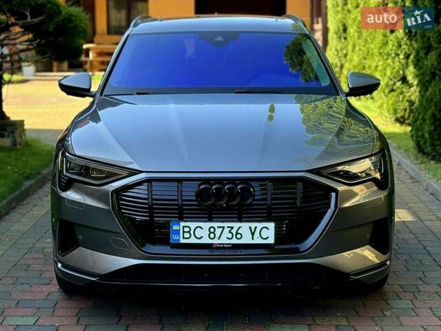 Сірий Ауді E-Tron, об'ємом двигуна 0 л та пробігом 100 тис. км за 26500 $, фото 15 на Automoto.ua