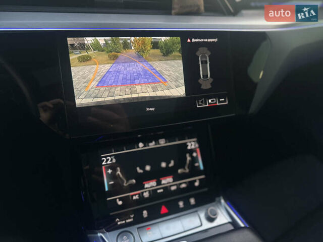 Сірий Ауді E-Tron, об'ємом двигуна 0 л та пробігом 140 тис. км за 37000 $, фото 44 на Automoto.ua